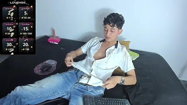 Benjamin_Buster 网络视讯表演