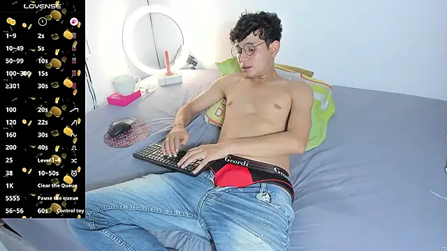 Benjamin_Buster Шоу с уебкамера