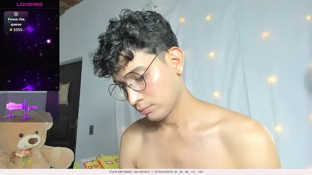 Benjamin_Buster's Webcam Show