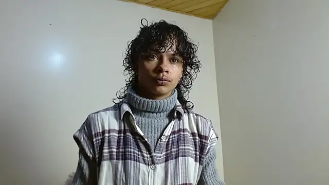 fenixmfx19 Show in webcam