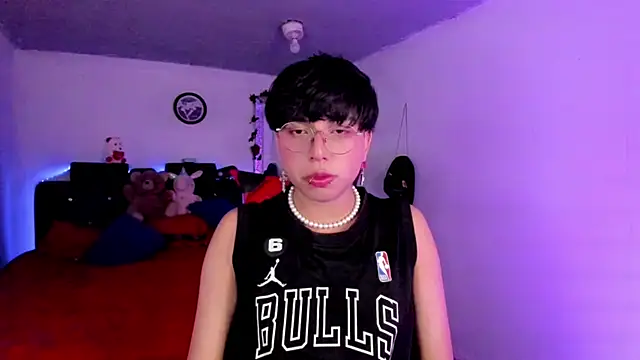 AnggelONfiree Pertunjukan Webcam