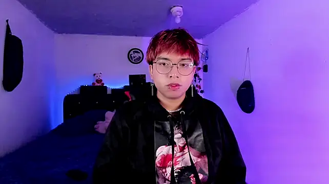 AnggelONfiree's Webcam Show