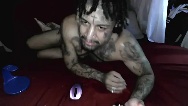 Azielparallax's Webcam Show