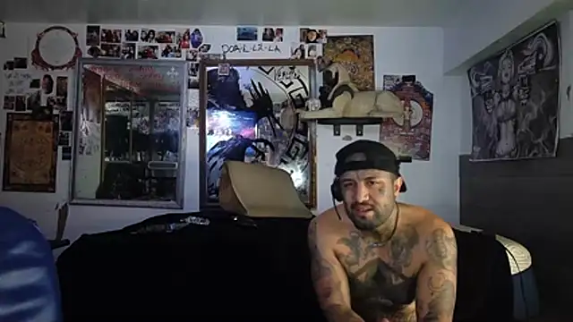 Azielparallax: вебкам-шоу