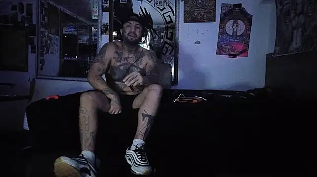 Azielparallax Webcam Show