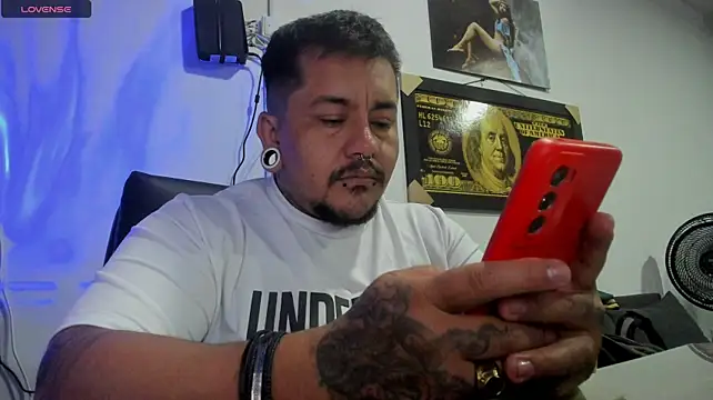 Show modela maximo__russo na web-kameri