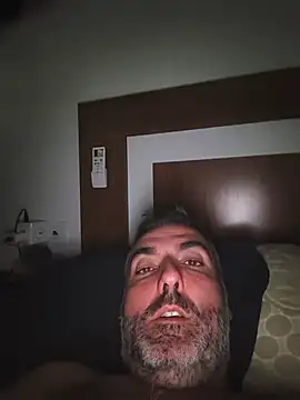 Abelito87 Show in webcam