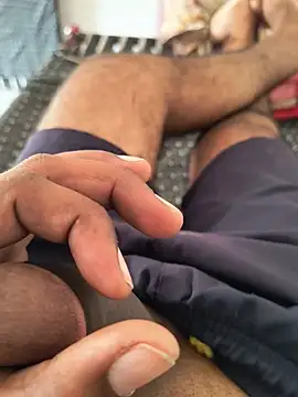 yaradayar webcam show
