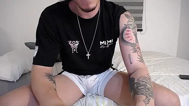 Webkamerová show fratguysonline