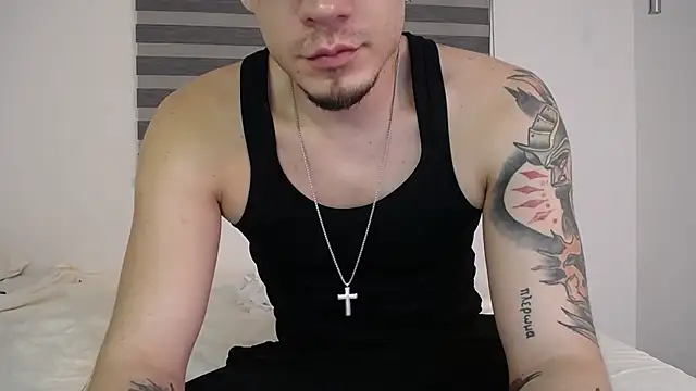 fratguysonline Webcam-Show