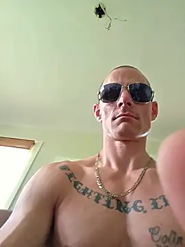 pdoc07's Webcam Show