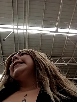 madelaine-'s Webcam Show