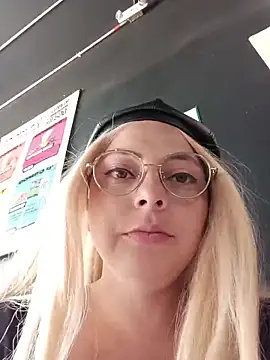 Živý XXX chat madelaine-