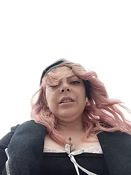 madelaine-'s Live XXX Chat