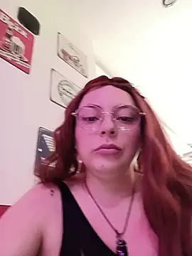 madelaine- Adlı Modelin Canlı Sohbet Odası