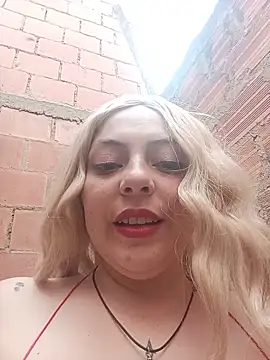 madelaine-: απευθείας συνομιλία ΧΧΧ