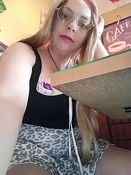 madelaine- Chat XXX in diretta