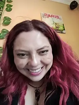 Chat XXX en directo de madelaine-