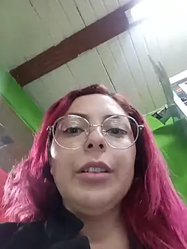 madelaine- Live XXX-chat