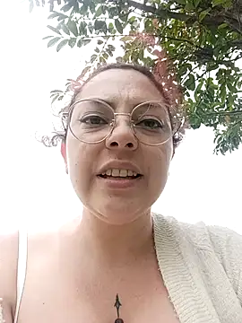 madelaine-'s Live XXX Chat
