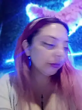 madelaine- Live XXX-Chat