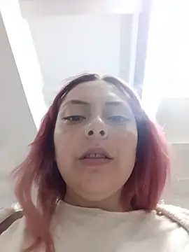 madelaine- Adlı Modelin Canlı XXX Sohbeti