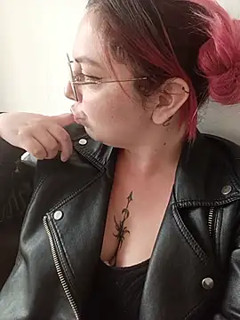 Chat XXX ao vivo de madelaine-