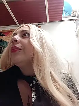 Chat XXX en directo de madelaine-