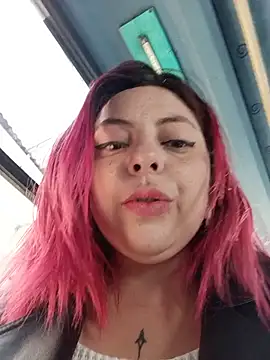madelaine- Live XXX-Chat