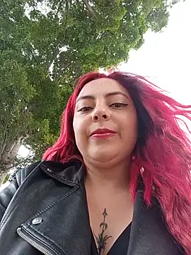 madelaine- Live XXX-Chat