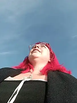 madelaine-'s Live XXX Chat