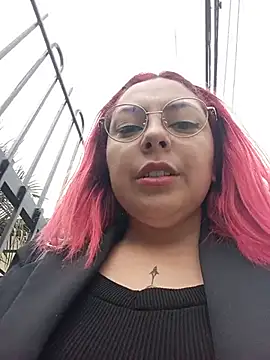 madelaine- Live XXX-Chat