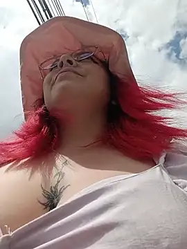 Chatroom XXX en direct de madelaine-