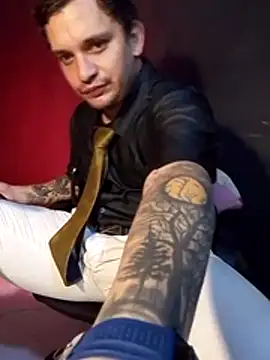 Show modela Tonny_paganni na web-kameri