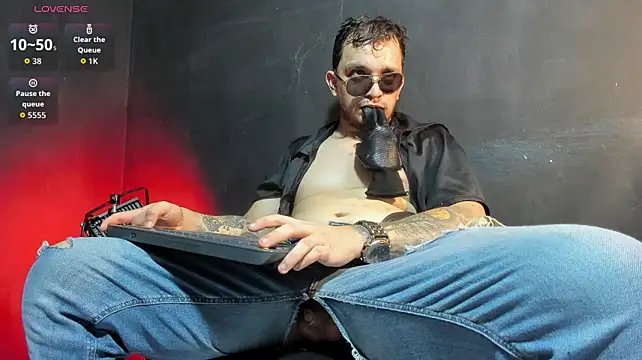 Tonny_paganni Webcamshow