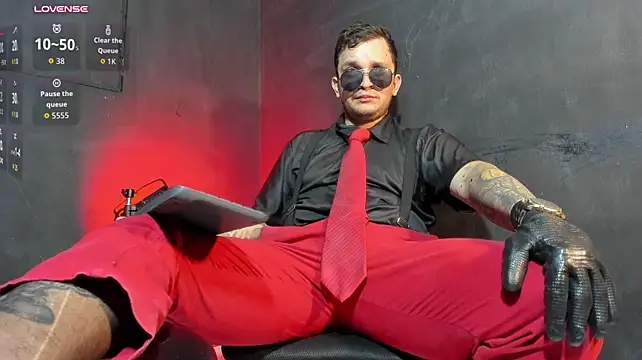 Tonny_paganni Pertunjukan Webcam