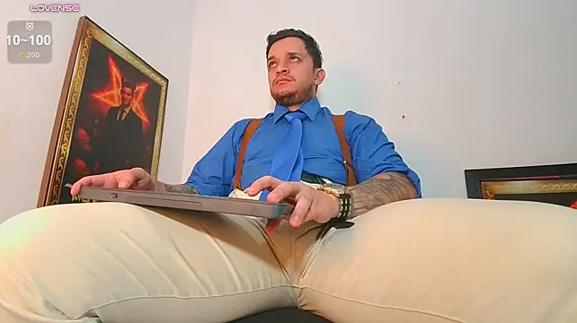 Tonny_paganni webcam show