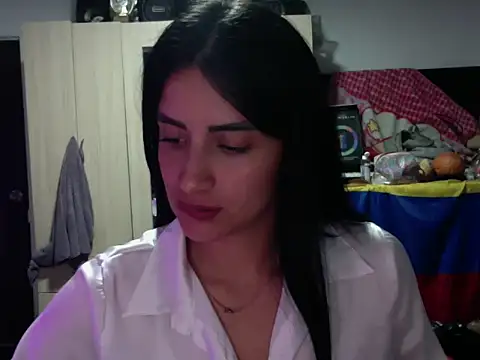 BulmaStar live XXX chat