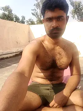 Show modela RKumar1994 na web-kameri