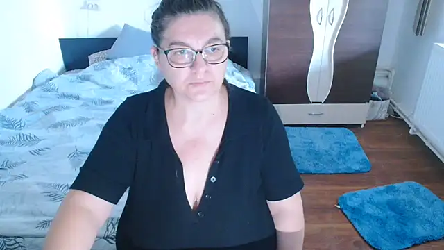 โชว์เว็บแคมของ mayabbw50tits