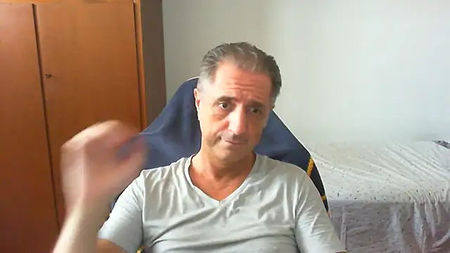 lliuk70mi – webcam-show