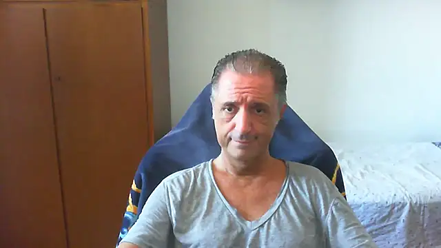 lliuk70mi Adlı Modelin Web Kamerası Şovu