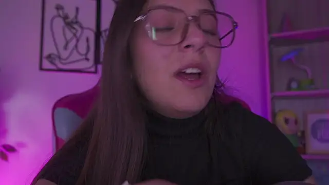 milly_kenner Chat XXX live