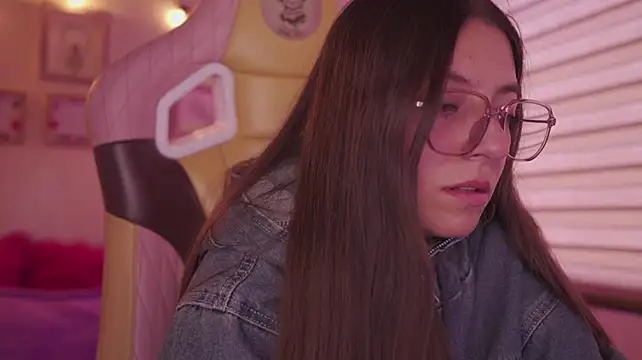 milly_kenner – Naživo XXX chat