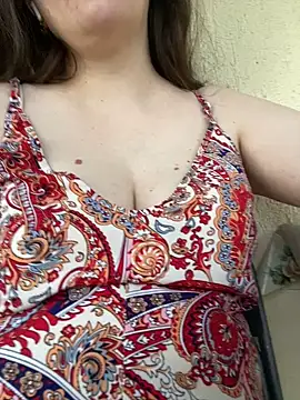 ChubbyMaia Live XXX-Chat