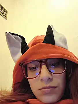 RedMeloddy XXX чат на живо