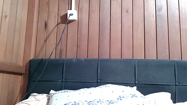 Webkamerová show coelhinharoxaaaa