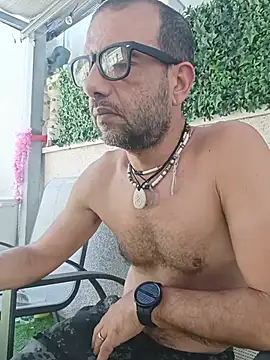 Voy_a_reventarte Webcam show