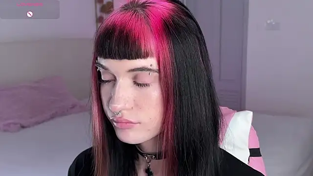 Vailyreb_ – Kamerová šou
