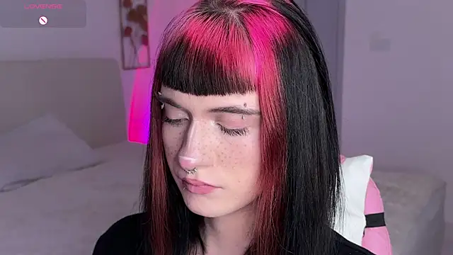 Vailyreb_'s Webcam Show